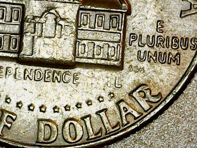 1976-D-Kennedy-Half-Reverse---Missing-Letters-Of-